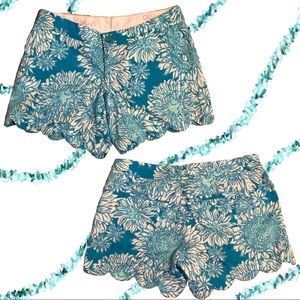 Lilly Pulitzer blue scalloped shorts
